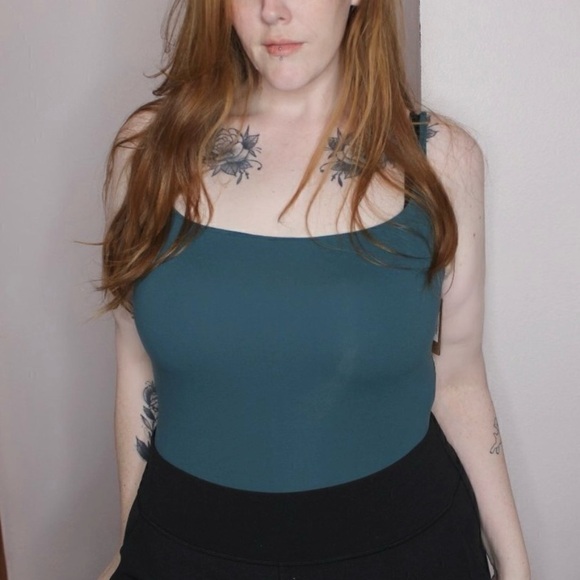SKIMS fits everybody square neck bodysuit sleeveless like new htf color teal 3X - Picture 3 of 7